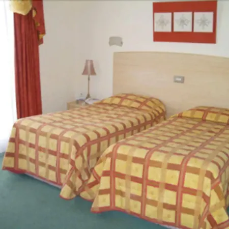 Pery's Limerick Junction