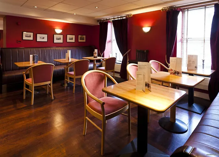 Pery's 酒店 Limerick Junction