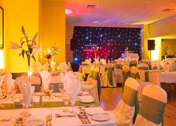 Pery's 3* Limerick Junction